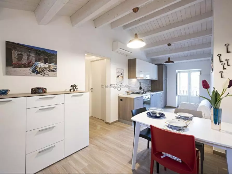 Immagine 1 di Casa indipendente in vendita  a Modica