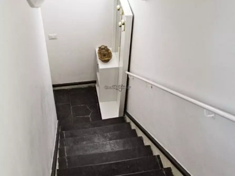 Immagine 18 di Casa indipendente in vendita  a Modica