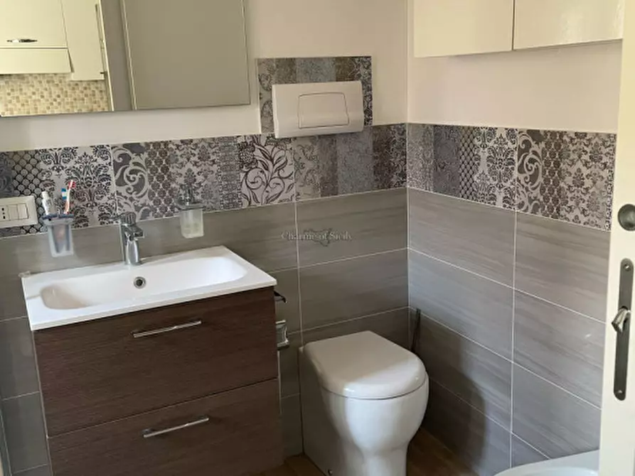 Immagine 36 di Casa indipendente in vendita  a Modica