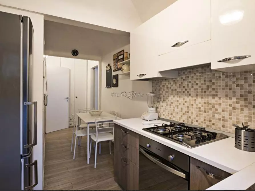 Immagine 46 di Casa indipendente in vendita  a Modica