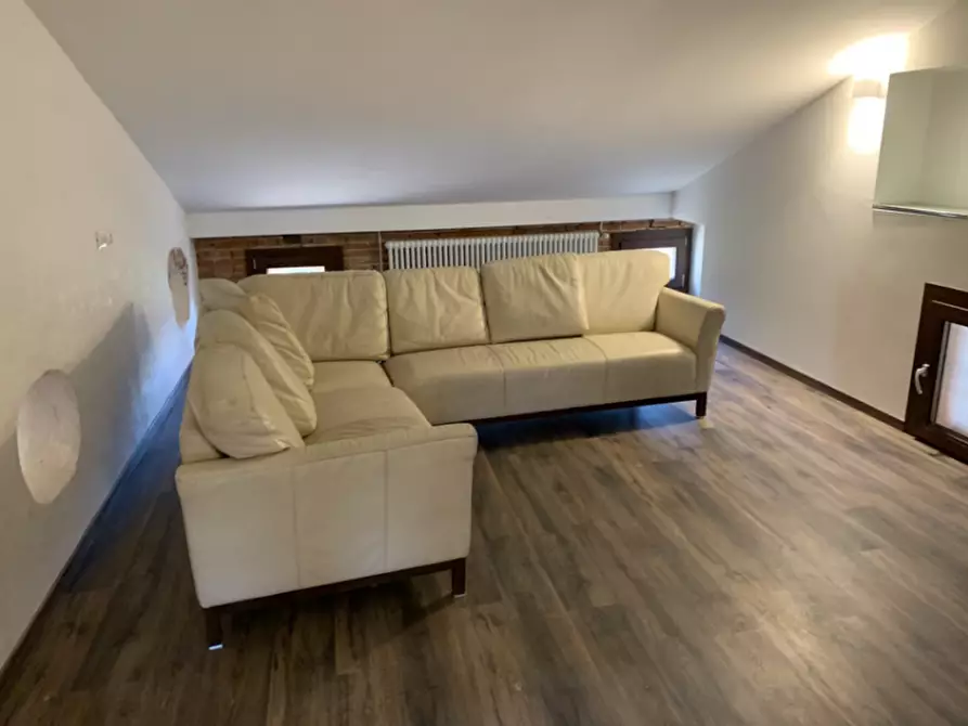 Immagine 6 di Rustico / casale in vendita  in via Trieste a Piazzola Sul Brenta