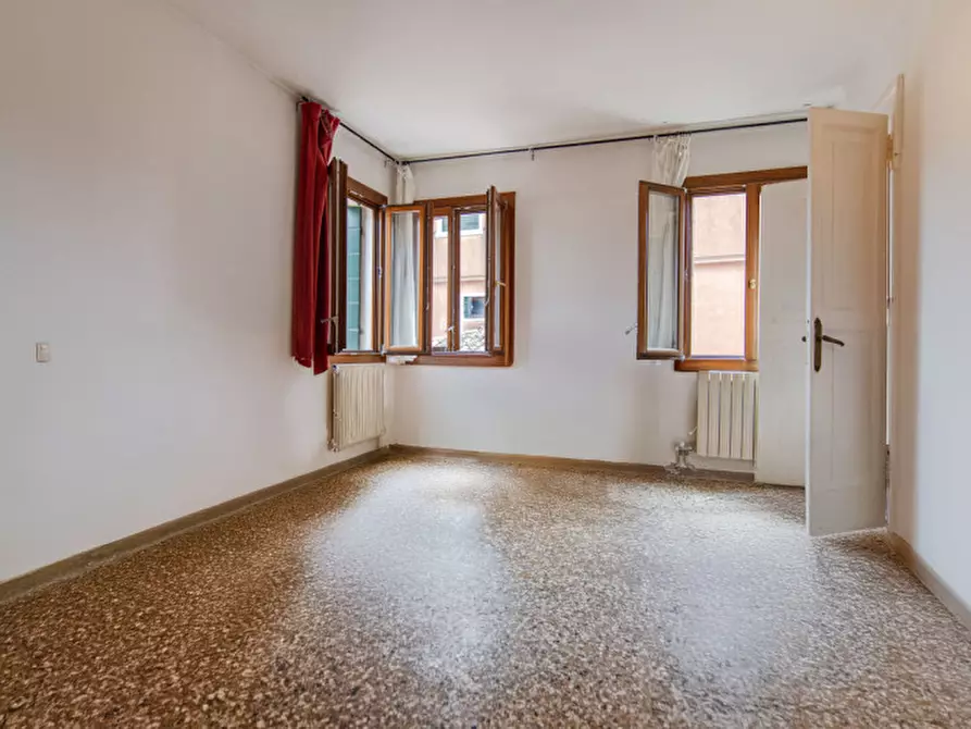 Immagine 5 di Appartamento in vendita  a Venezia