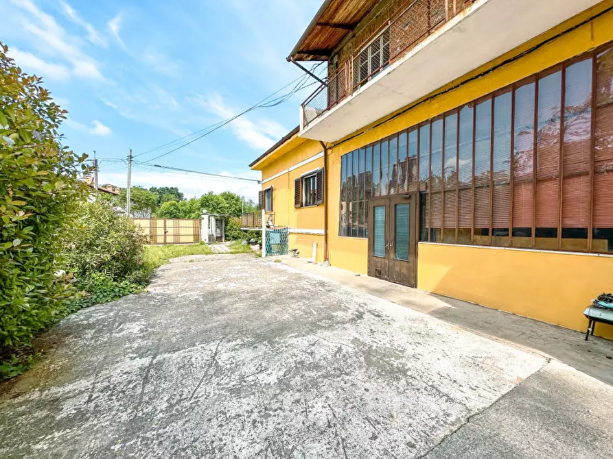 Immagine 4 di Casa indipendente in vendita  in corso vercelli, 335 a Gattinara