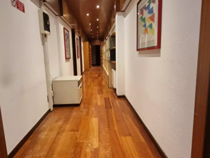 Immagine 2 di Ufficio in affitto  in PIAZZETTA SARTORI a Padova