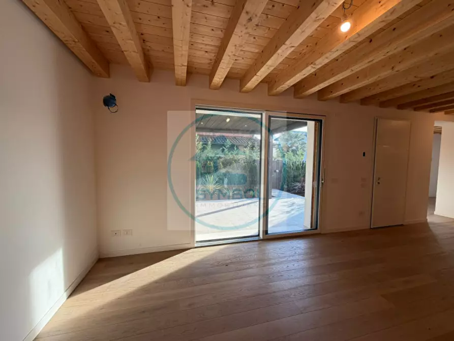 Immagine 3 di Casa trifamiliare in vendita  in via fratelli orolan a Mogliano Veneto