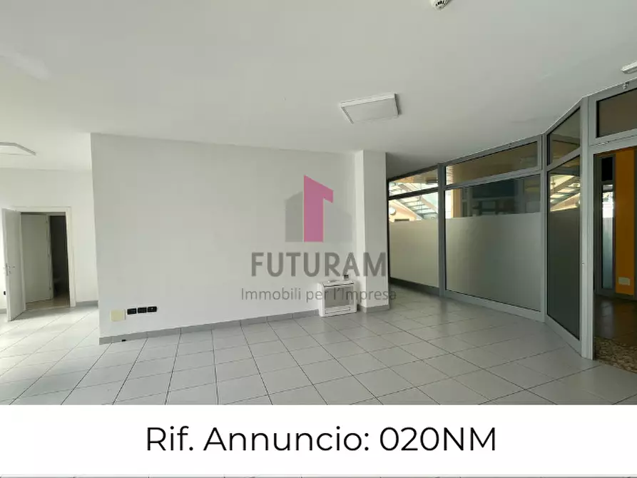 Immagine 1 di Negozio in affitto  in VIA ROMA 1 a Sant'angelo Di Piove Di Sacco