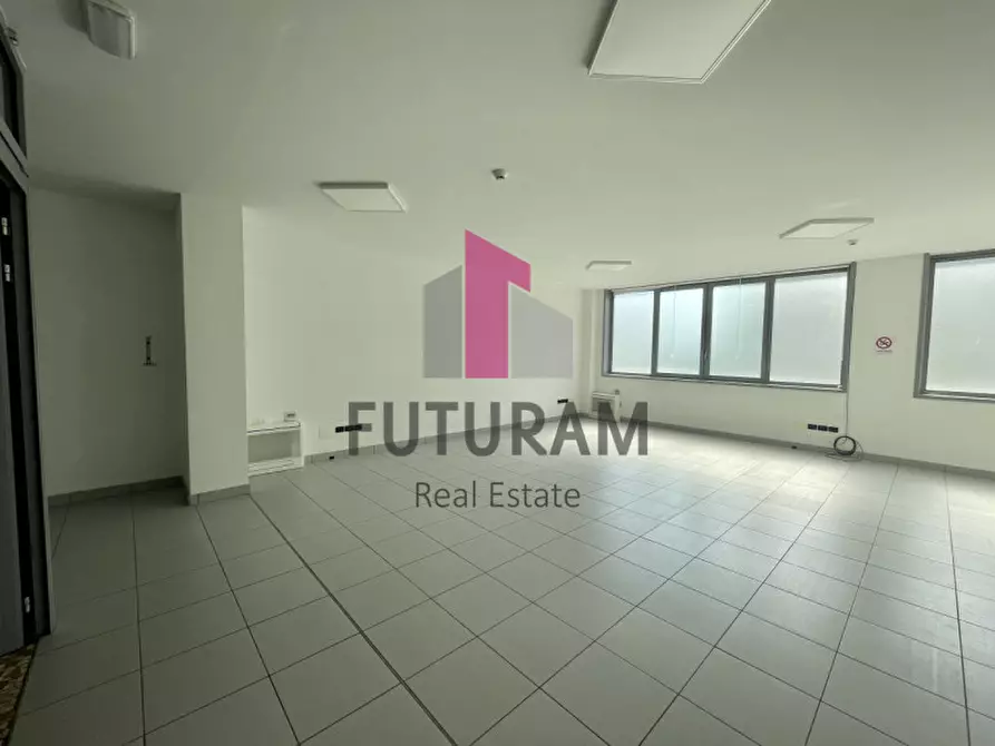 Immagine 9 di Negozio in affitto  in VIA ROMA 1 a Sant'angelo Di Piove Di Sacco