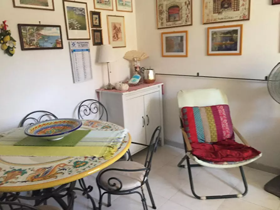 Immagine 5 di Appartamento in vendita  in contrada Botterio a Montauro