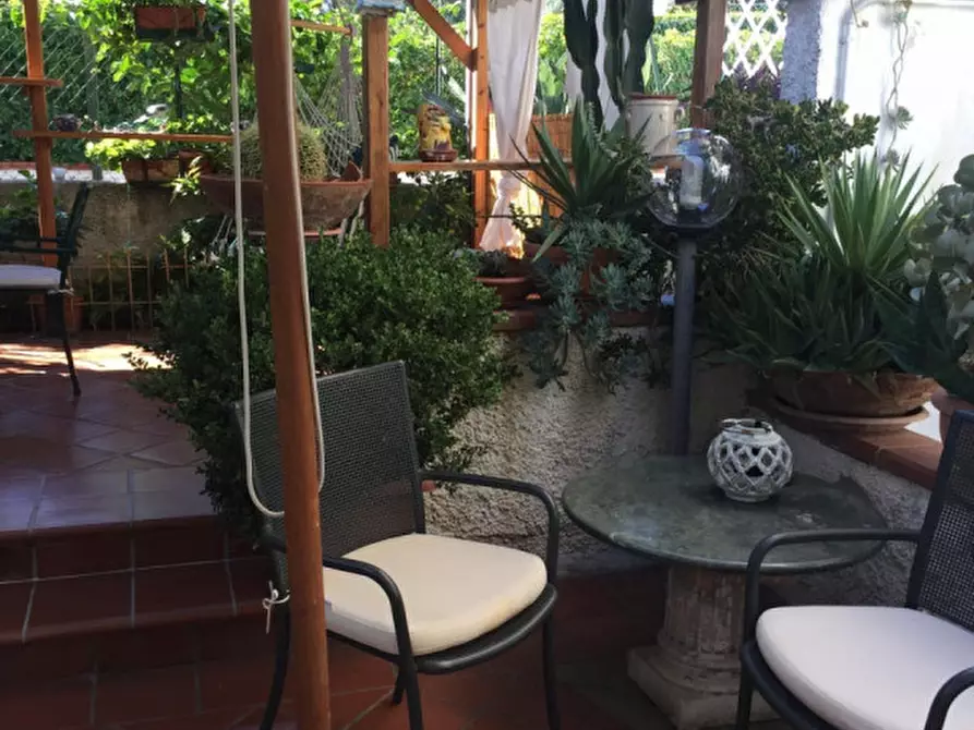 Immagine 6 di Appartamento in vendita  in contrada Botterio a Montauro