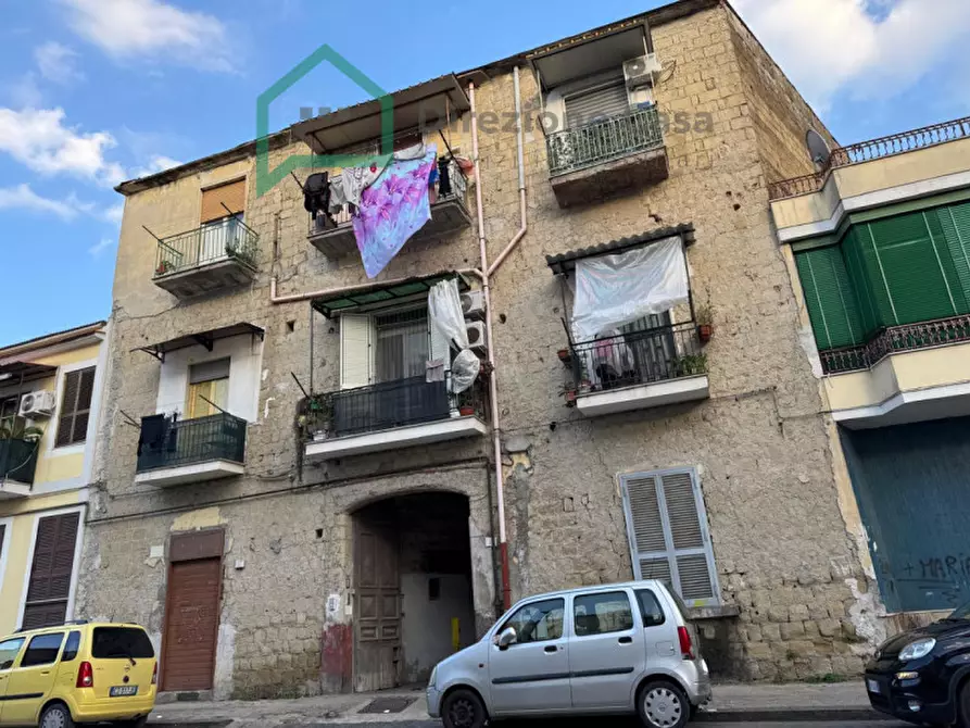 Immagine 1 di Appartamento in vendita  in Via Monte Faito a Napoli