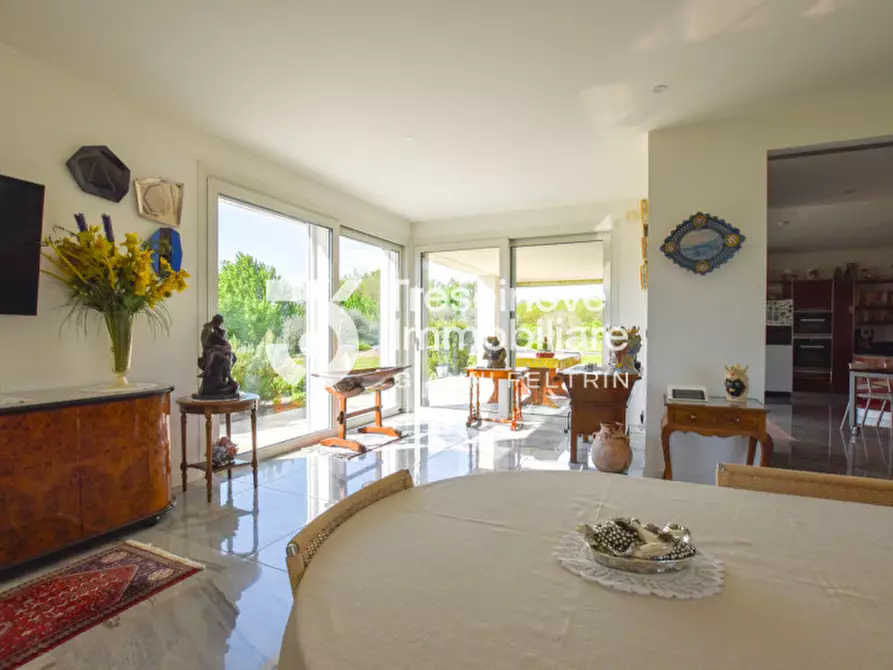 Immagine 15 di Villa in vendita  in Via Sant'Elena a Silea