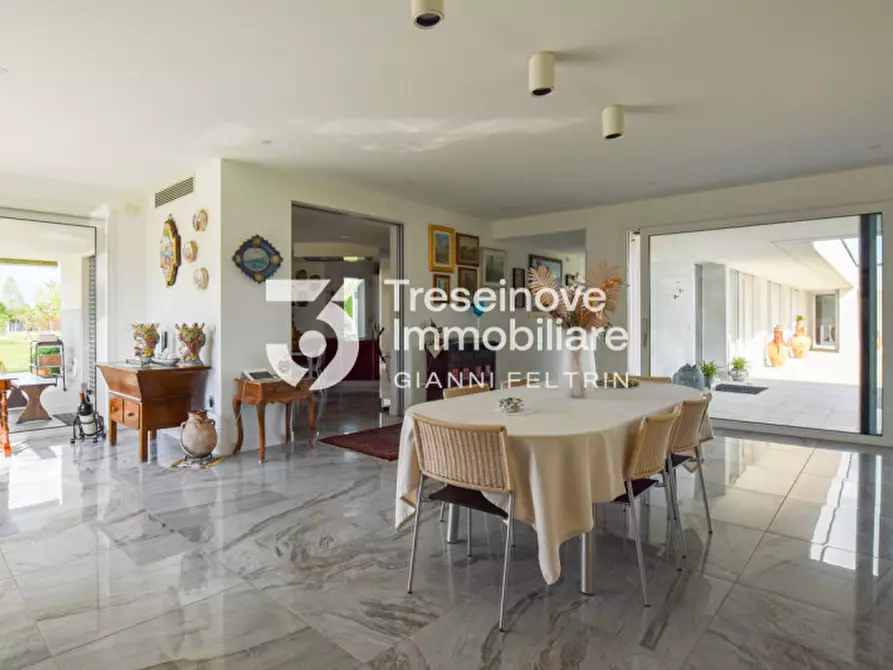Immagine 16 di Villa in vendita  in Via Sant'Elena a Silea