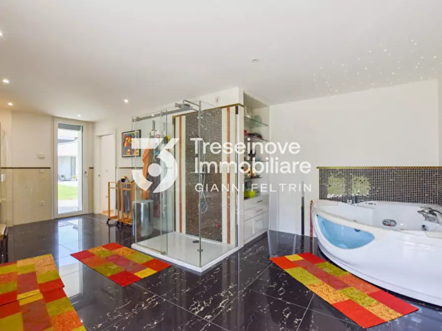 Immagine 44 di Villa in vendita  in Via Sant'Elena a Silea