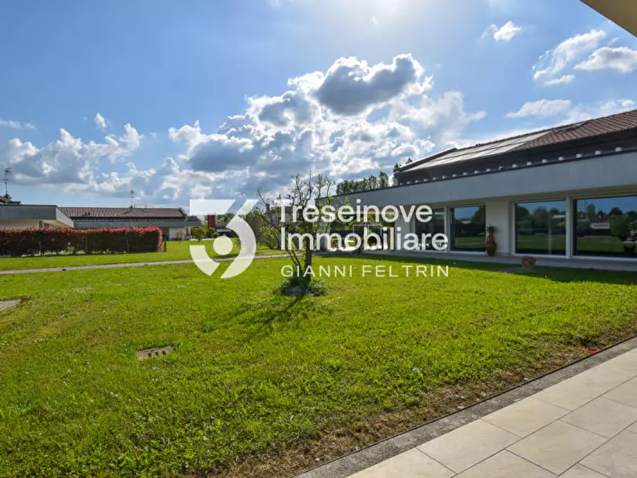 Immagine 52 di Villa in vendita  in Via Sant'Elena a Silea