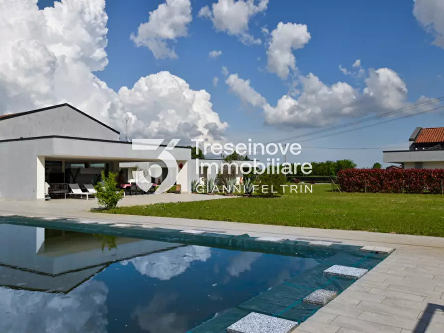 Immagine 56 di Villa in vendita  in Via Sant'Elena a Silea