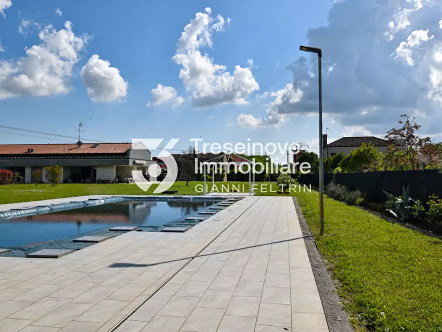 Immagine 60 di Villa in vendita  in Via Sant'Elena a Silea