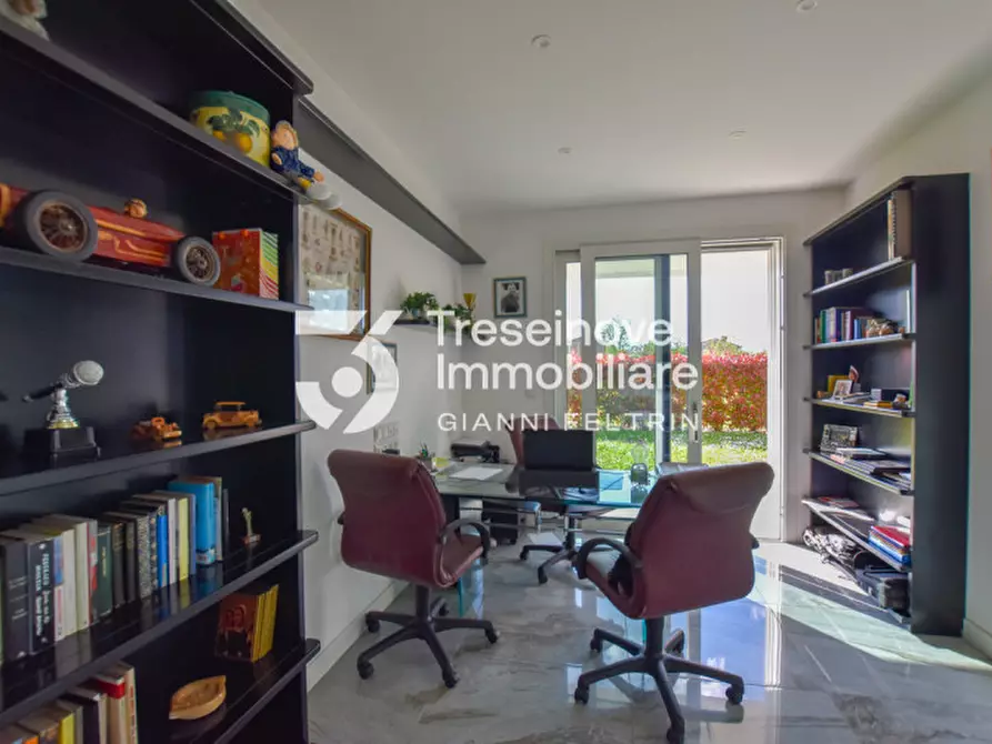 Immagine 12 di Villa in vendita  in Via Sant'Elena a Silea