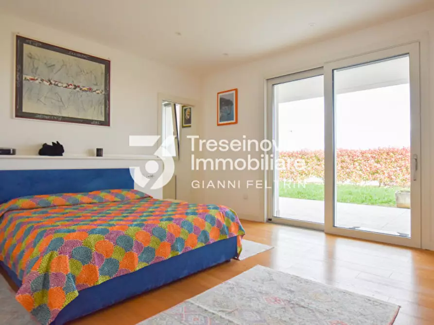 Immagine 14 di Villa in vendita  in Via Sant'Elena a Silea