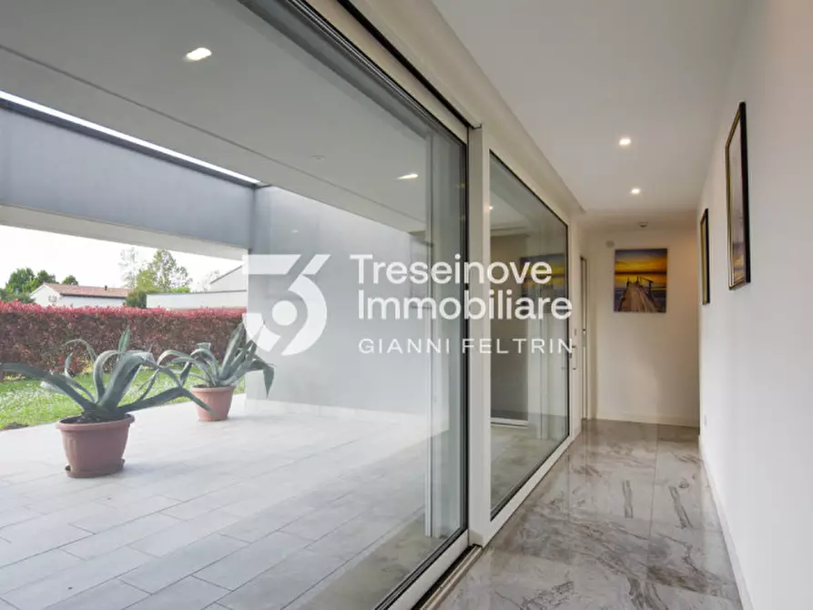 Immagine 28 di Villa in vendita  in Via Sant'Elena a Silea