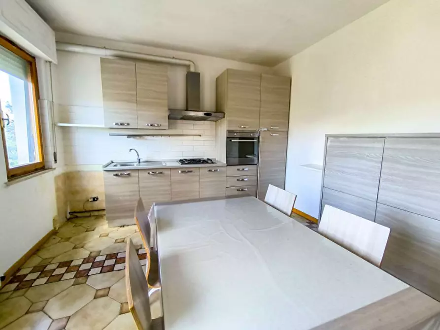 Immagine 7 di Appartamento in vendita  in Corso Giovanni XXIII a Piandimeleto