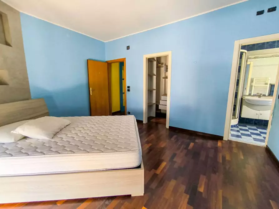 Immagine 10 di Appartamento in vendita  in Corso Giovanni XXIII a Piandimeleto