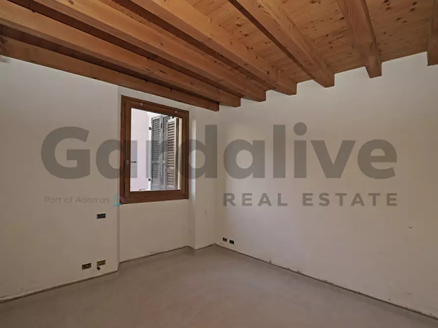 Immagine 6 di Appartamento in vendita  in Via Garibaldi, 38 a Salò