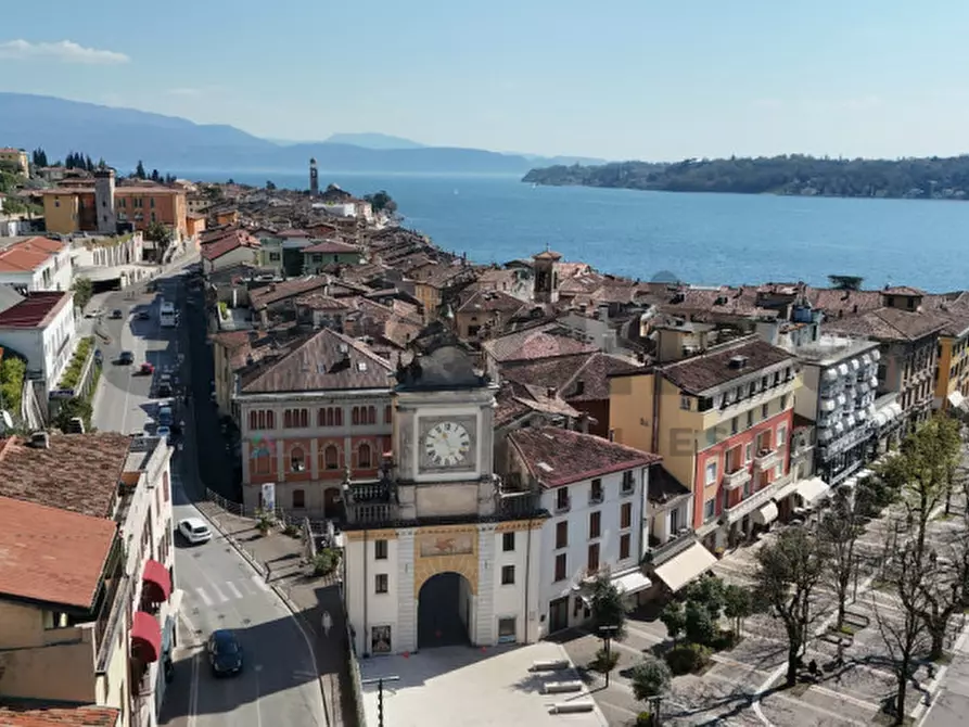 Immagine 9 di Appartamento in vendita  in Via Garibaldi, 38 a Salò