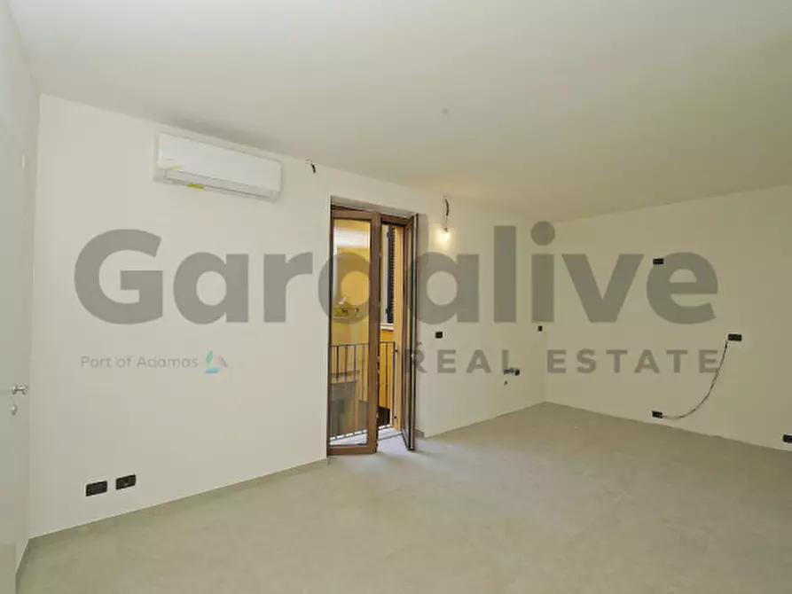 Immagine 14 di Appartamento in vendita  in Via Garibaldi, 38 a Salò