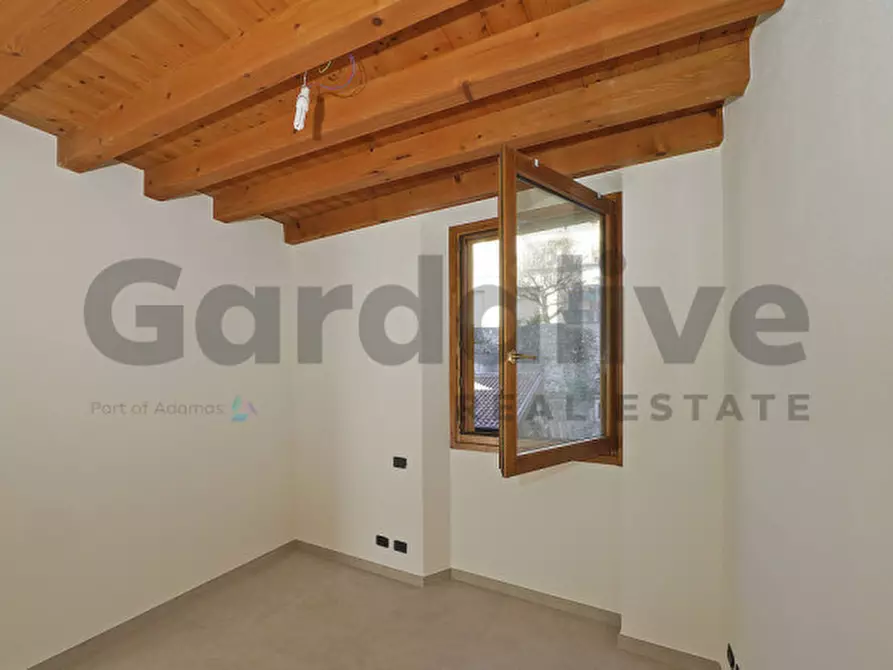 Immagine 17 di Appartamento in vendita  in Via Garibaldi, 38 a Salò