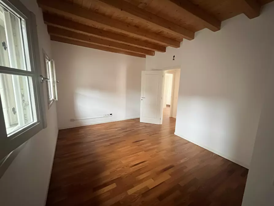 Immagine 5 di Appartamento in vendita  a Stezzano