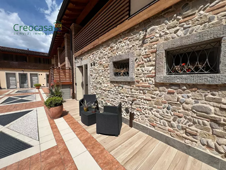 Immagine 16 di Appartamento in vendita  a Stezzano