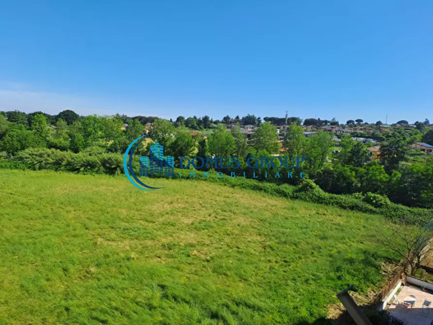 Immagine 25 di Appartamento in vendita  in Via Braccianese Claudia a Bracciano