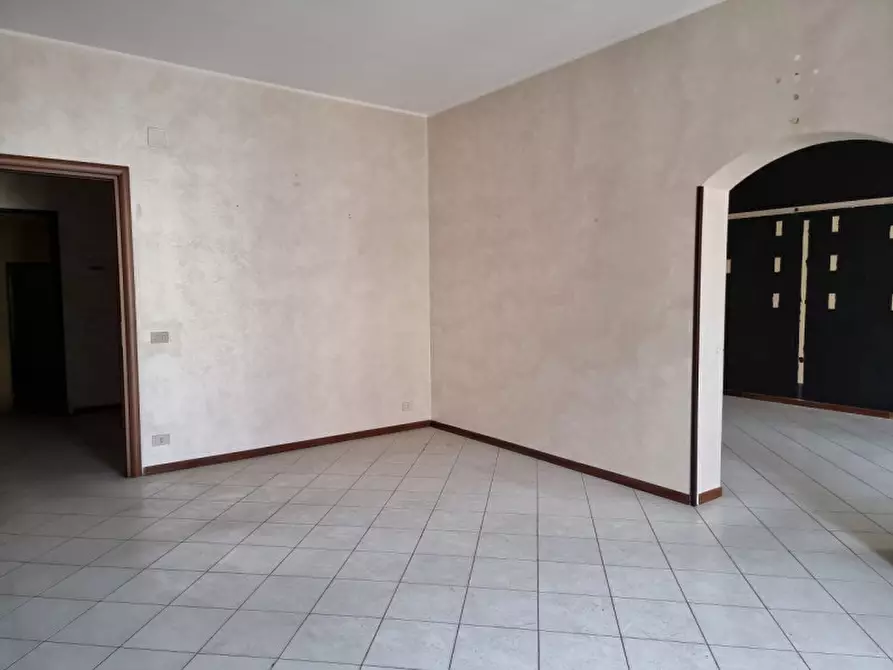 Immagine 14 di Appartamento in vendita  in Via Umberto I a Barcellona Pozzo Di Gotto