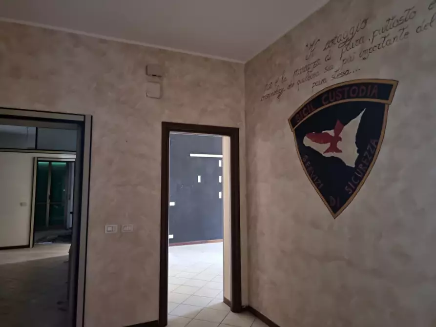 Immagine 24 di Appartamento in vendita  in Via Umberto I a Barcellona Pozzo Di Gotto