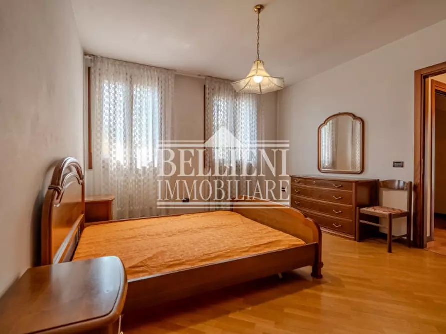 Immagine 10 di Casa indipendente in vendita  in Via Giuseppe Parini a Vicenza