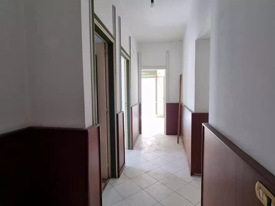 Immagine 6 di Appartamento in vendita  in VIA UMBERTO I a Barcellona Pozzo Di Gotto