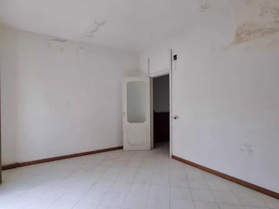 Immagine 14 di Appartamento in vendita  in VIA UMBERTO I a Barcellona Pozzo Di Gotto