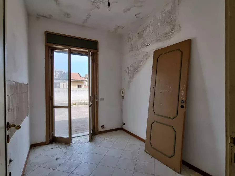 Immagine 15 di Appartamento in vendita  in VIA UMBERTO I a Barcellona Pozzo Di Gotto