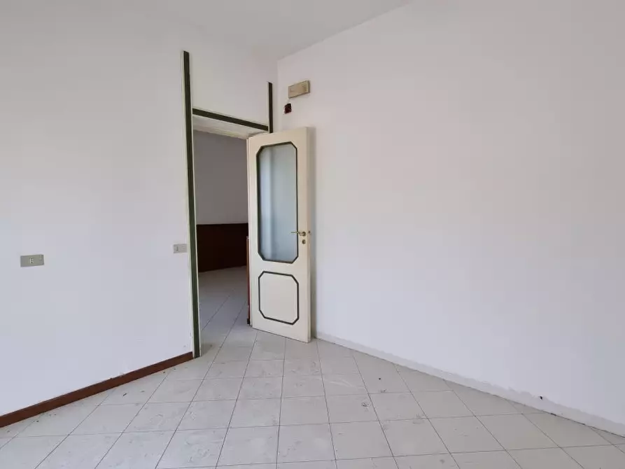 Immagine 18 di Appartamento in vendita  in VIA UMBERTO I a Barcellona Pozzo Di Gotto