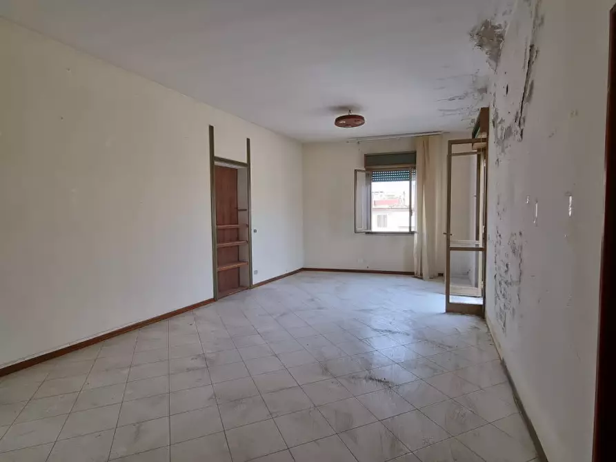 Immagine 21 di Appartamento in vendita  in VIA UMBERTO I a Barcellona Pozzo Di Gotto