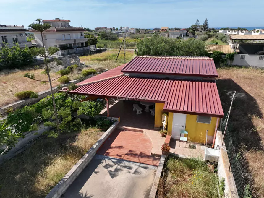 Immagine 1 di Casa indipendente in vendita  a Ispica