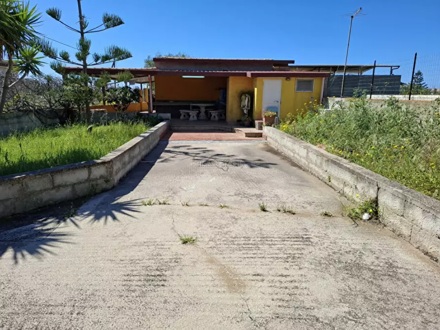 Immagine 4 di Casa indipendente in vendita  a Ispica