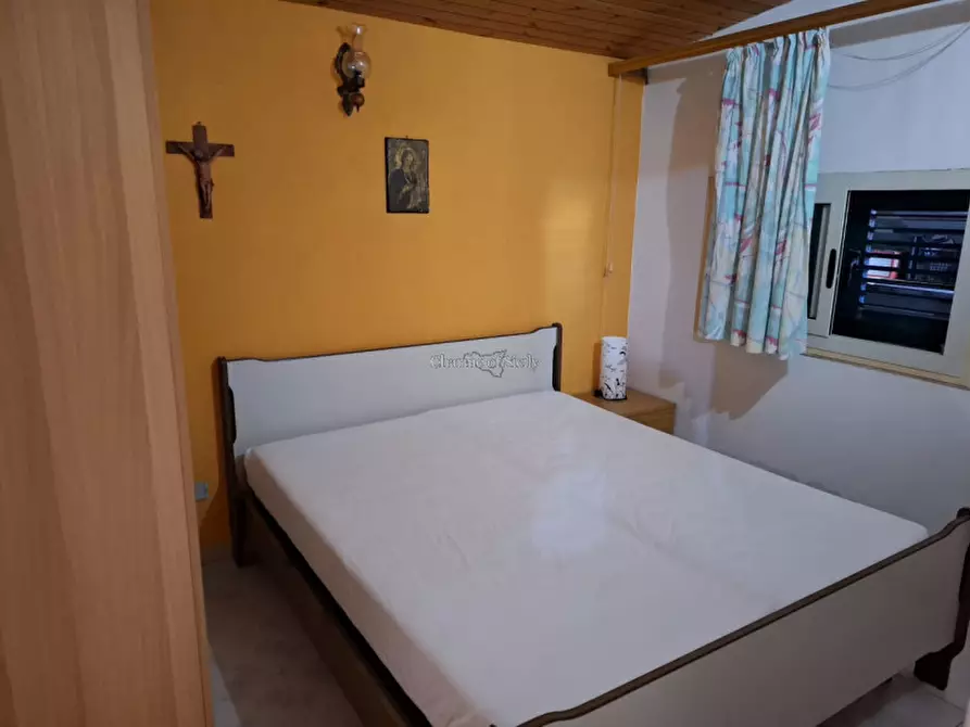 Immagine 13 di Casa indipendente in vendita  a Ispica