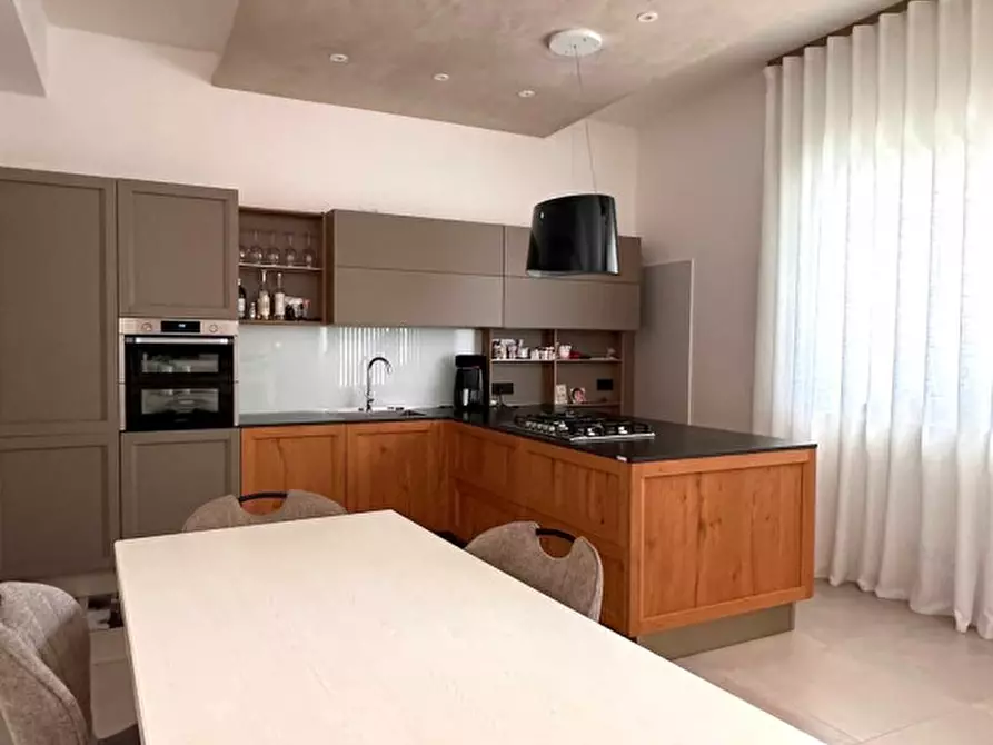 Immagine 10 di Villa in vendita  in strada vaccara a Martina Franca