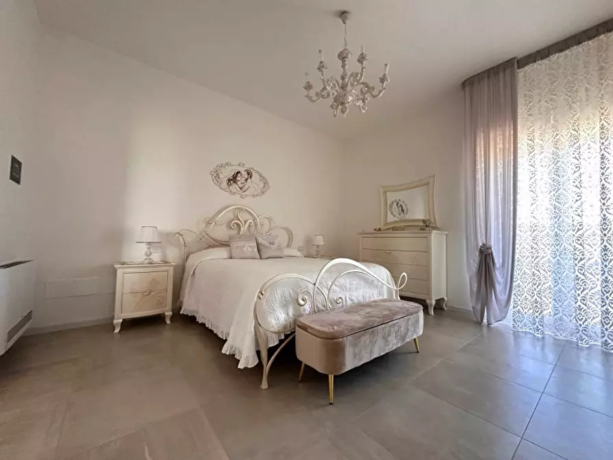 Immagine 35 di Villa in vendita  in strada vaccara a Martina Franca