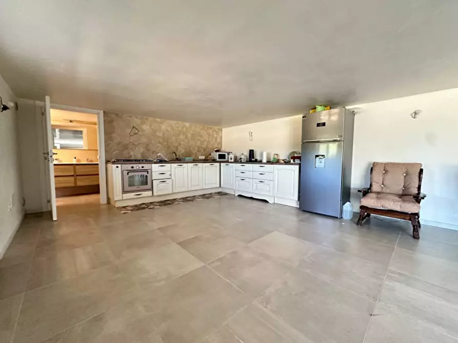 Immagine 38 di Villa in vendita  in strada vaccara a Martina Franca