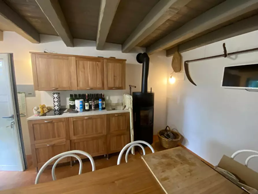 Immagine 11 di Rustico / casale in vendita  a Caltrano