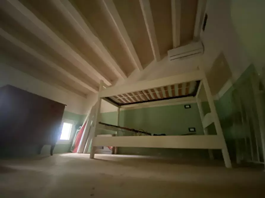 Immagine 14 di Rustico / casale in vendita  a Caltrano