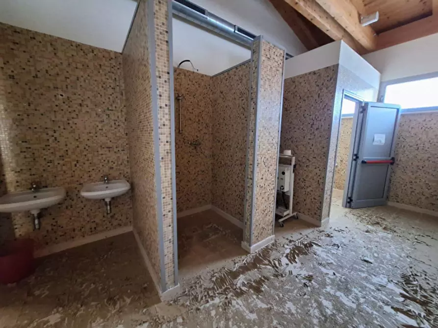 Immagine 9 di Attività commerciale in vendita  in Via delle Terme, 5, 60021 Aspio Terme AN, Italia a Camerano