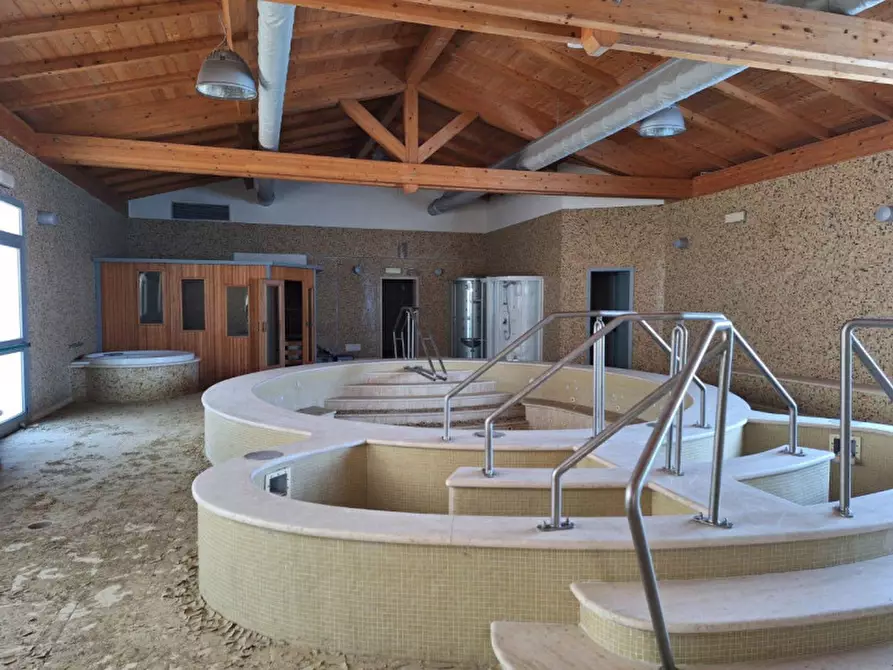 Immagine 10 di Attività commerciale in vendita  in Via delle Terme, 5, 60021 Aspio Terme AN, Italia a Camerano
